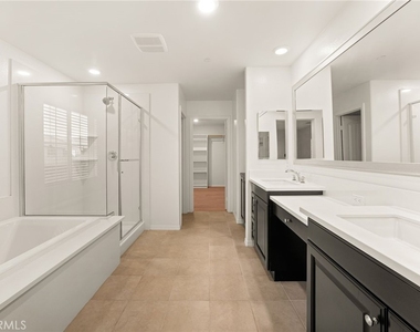 6898 Cache Way - Photo Thumbnail 13