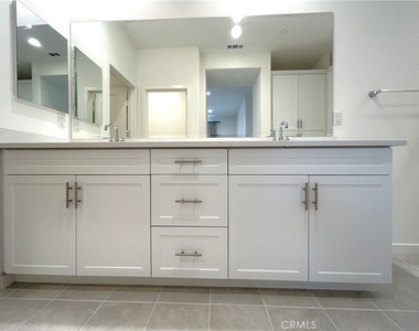 4221 E Malagon Privado - Photo Thumbnail 18
