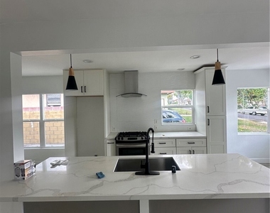 13421 Valna Drive - Photo Thumbnail 5