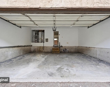 16595 Upland Avenue - Photo Thumbnail 27