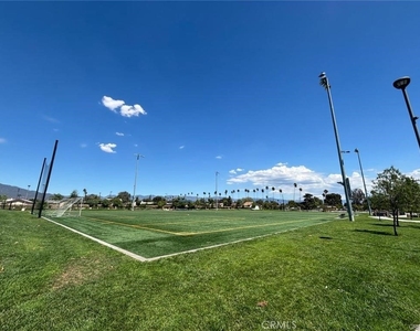 16595 Upland Avenue - Photo Thumbnail 34