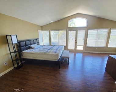 3527 Brighton Place - Photo Thumbnail 13