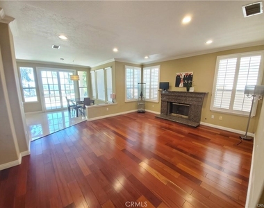 3527 Brighton Place - Photo Thumbnail 1