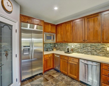 2811 Quarryhill Ave - Photo Thumbnail 13