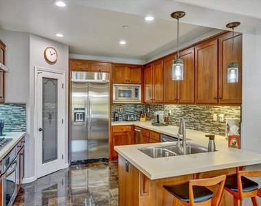 2811 Quarryhill Ave - Photo Thumbnail 11