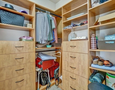 2811 Quarryhill Ave - Photo Thumbnail 23