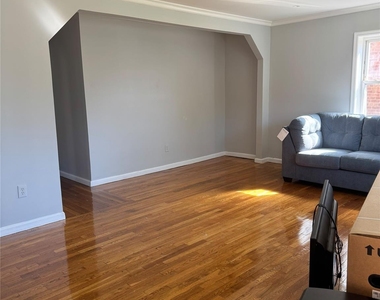 13915 Southgate Plaza - Photo Thumbnail 4