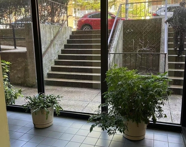 139-76 35th Avenue - Photo Thumbnail 11