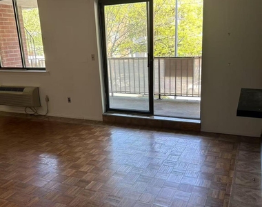 139-76 35th Avenue - Photo Thumbnail 6