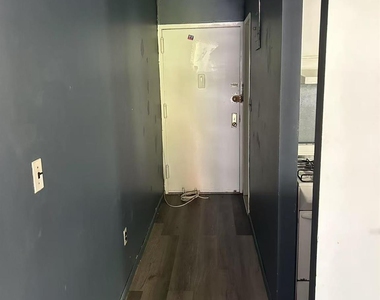 139-76 35th Avenue - Photo Thumbnail 5