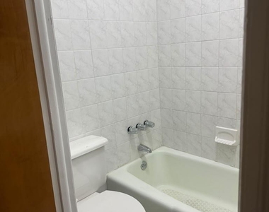 7848 80th Street - Photo Thumbnail 8