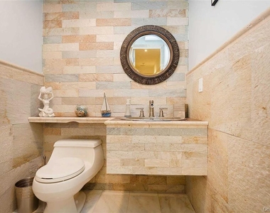 712 126th Street - Photo Thumbnail 17