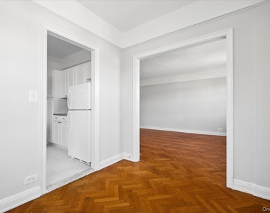 45 Popham Road - Photo Thumbnail 6
