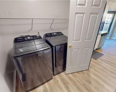 5515 Rising Ridge Drive - Photo Thumbnail 12