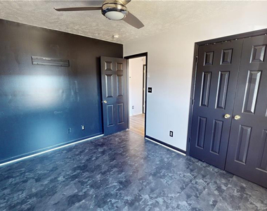 5515 Rising Ridge Drive - Photo Thumbnail 24