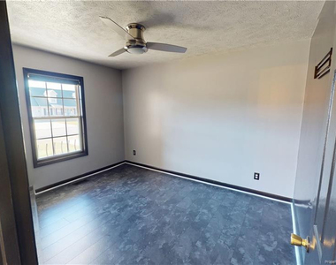 5515 Rising Ridge Drive - Photo Thumbnail 23