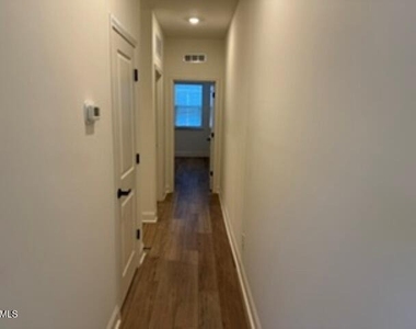 1245 Woody Drive - Photo Thumbnail 22