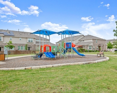 602 Caterpillar St - Photo Thumbnail 28
