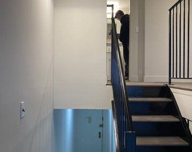 359 East 62nd Street - Photo Thumbnail 5