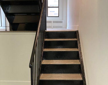 359 East 62nd Street - Photo Thumbnail 1
