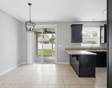 3905 Aubrey Lane - Photo Thumbnail 16
