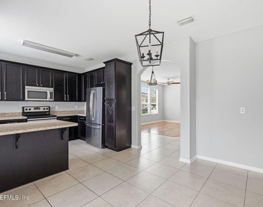 3905 Aubrey Lane - Photo Thumbnail 20