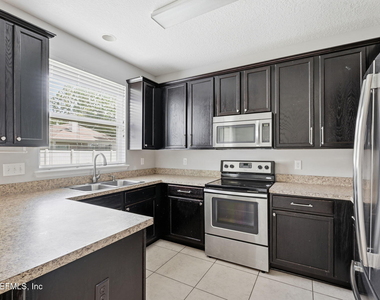 3905 Aubrey Lane - Photo Thumbnail 22