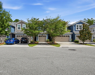 3905 Aubrey Lane - Photo Thumbnail 1