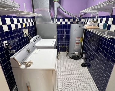 905 Grey Avenue - Photo Thumbnail 9