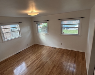 905 Grey Avenue - Photo Thumbnail 5