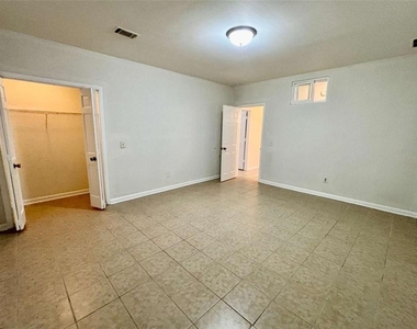 5931 Kay Drive - Photo Thumbnail 10