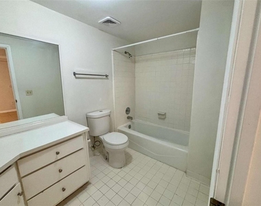 5931 Kay Drive - Photo Thumbnail 16