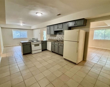 5931 Kay Drive - Photo Thumbnail 5