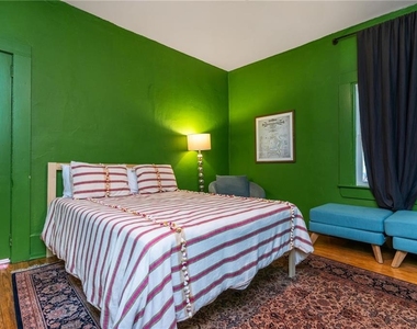 184 Savannah Street Se - Photo Thumbnail 32