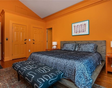 184 Savannah Street Se - Photo Thumbnail 41