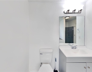 6045 Flagstaf Walk - Photo Thumbnail 12