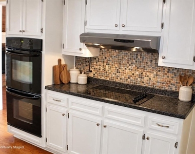 635 Crowe Road - Photo Thumbnail 10