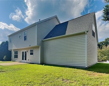 127 Savanna Court - Photo Thumbnail 20