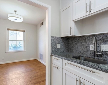 755 Houston Mill Road Ne - Photo Thumbnail 8