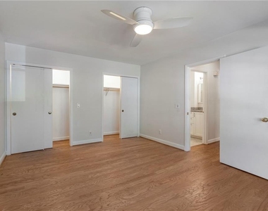 755 Houston Mill Road Ne - Photo Thumbnail 12