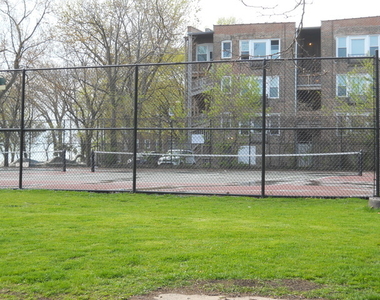 1127 W Farwell Avenue - Photo Thumbnail 17