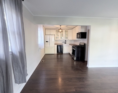 173 Nauvoo Street - Photo Thumbnail 2
