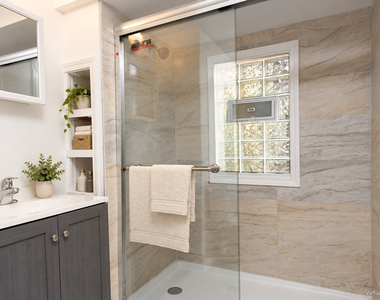 1503 Carmel Boulevard - Photo Thumbnail 14