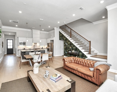 3712 Somerset York Lane - Photo Thumbnail 21