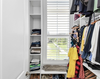 3712 Somerset York Lane - Photo Thumbnail 31