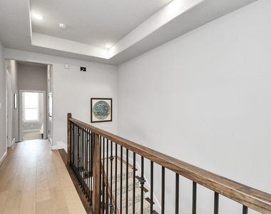 3712 Somerset York Lane - Photo Thumbnail 24