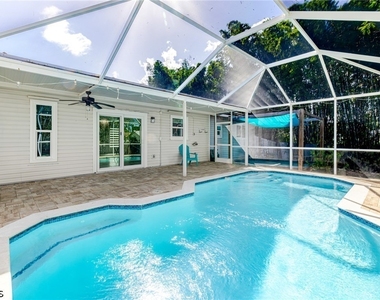 8341 Cardinal Road - Photo Thumbnail 29