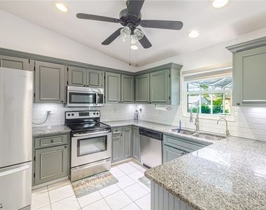 8341 Cardinal Road - Photo Thumbnail 20