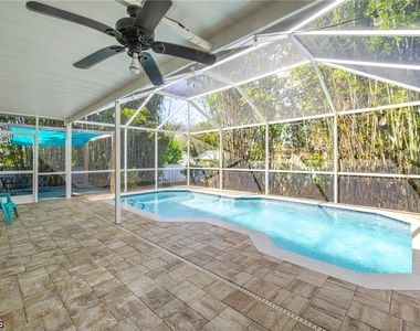 8341 Cardinal Road - Photo Thumbnail 1