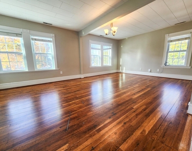 141 Amherst - Photo Thumbnail 1